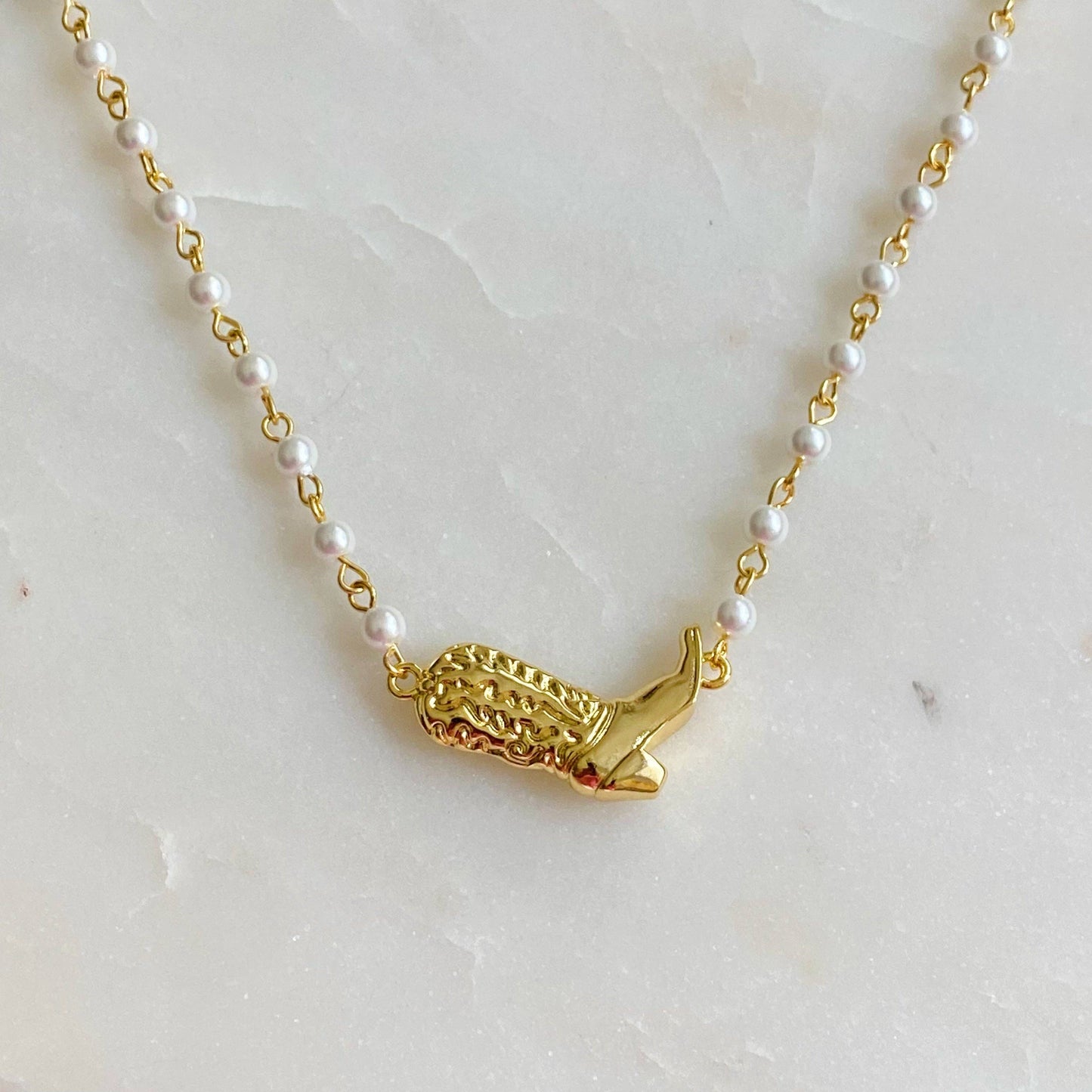 Boot Pearl Necklace