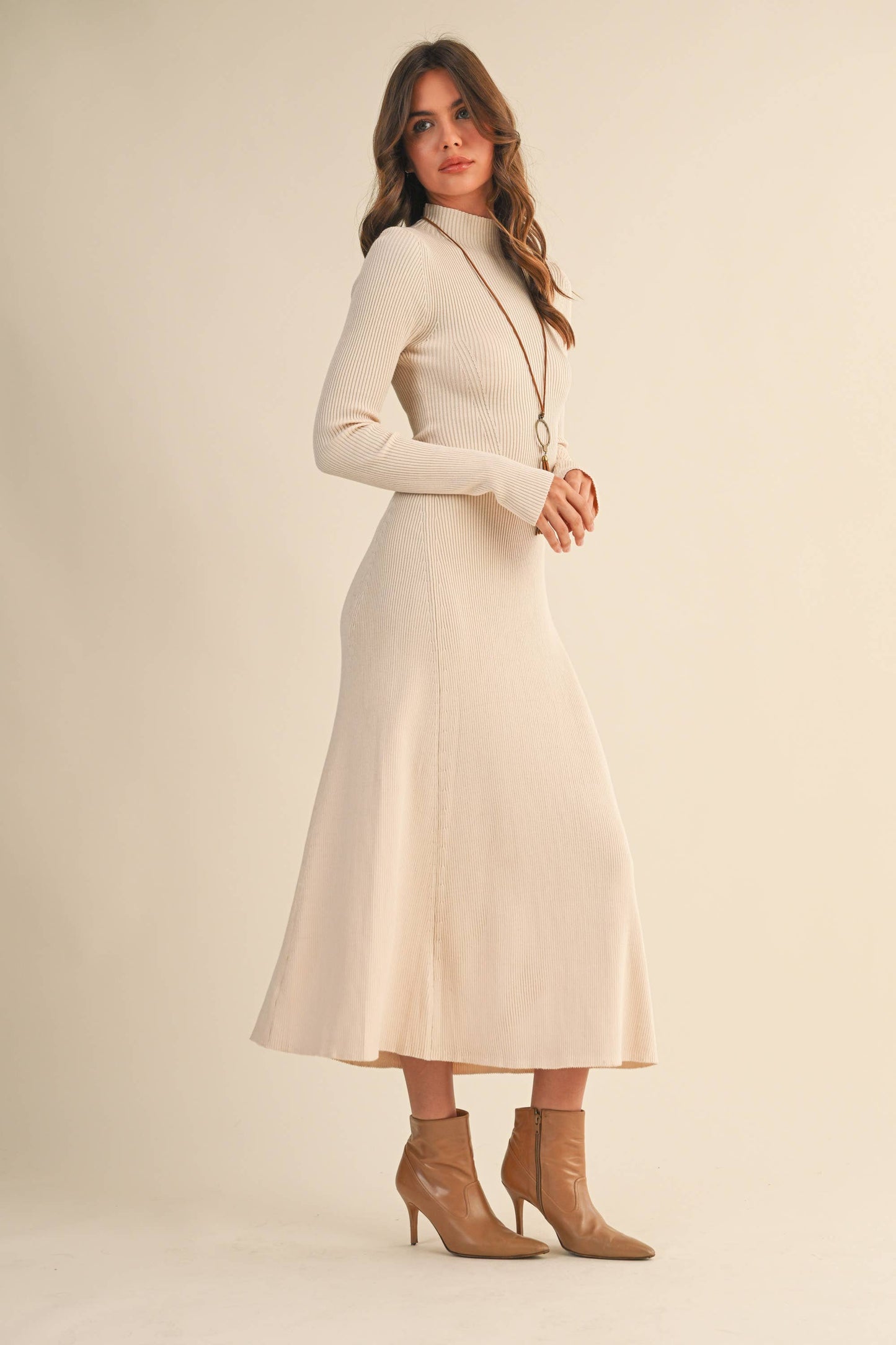 The Isabel Ribbed Flare Midi Dress