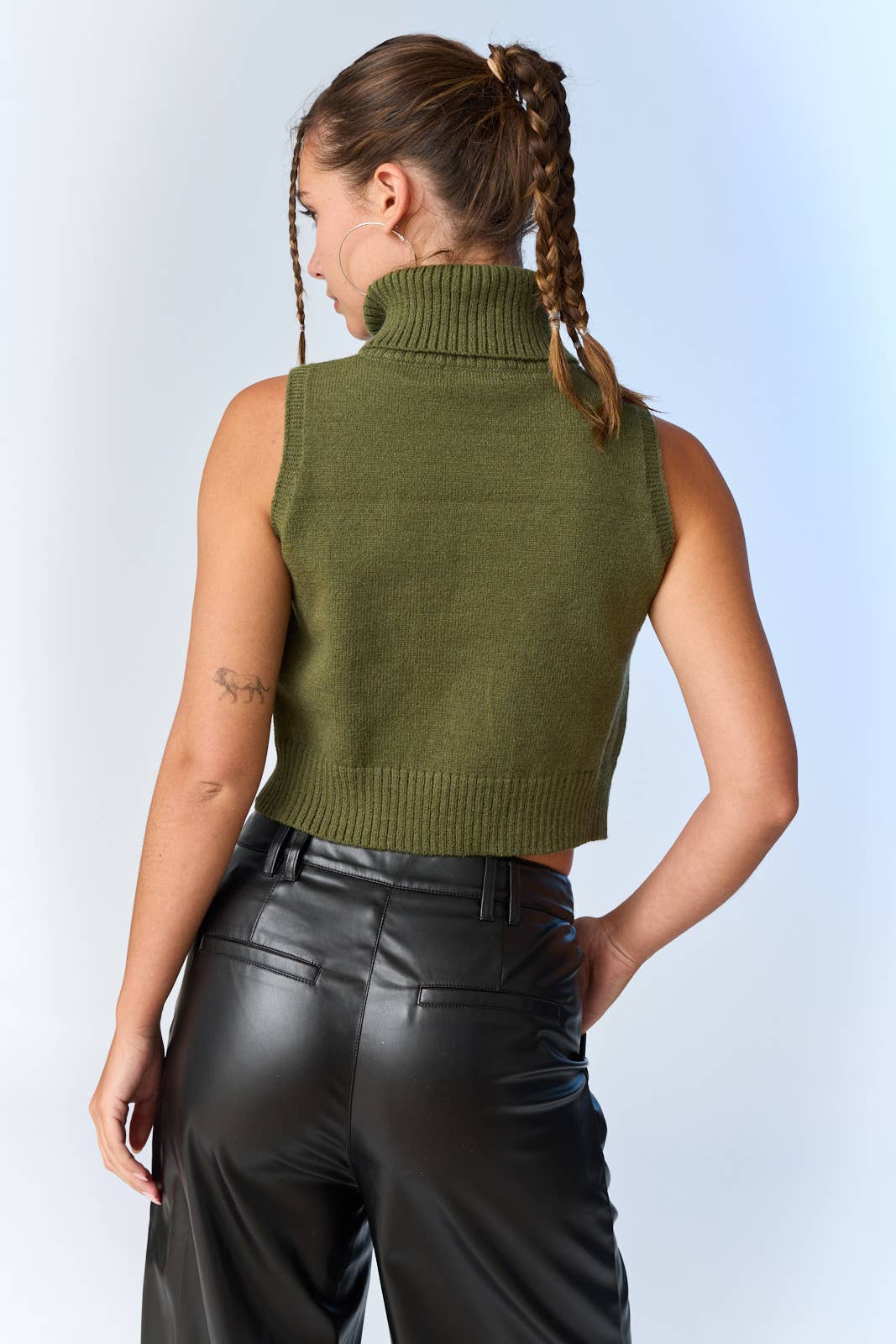 Alice Turtle Neck Knit Top