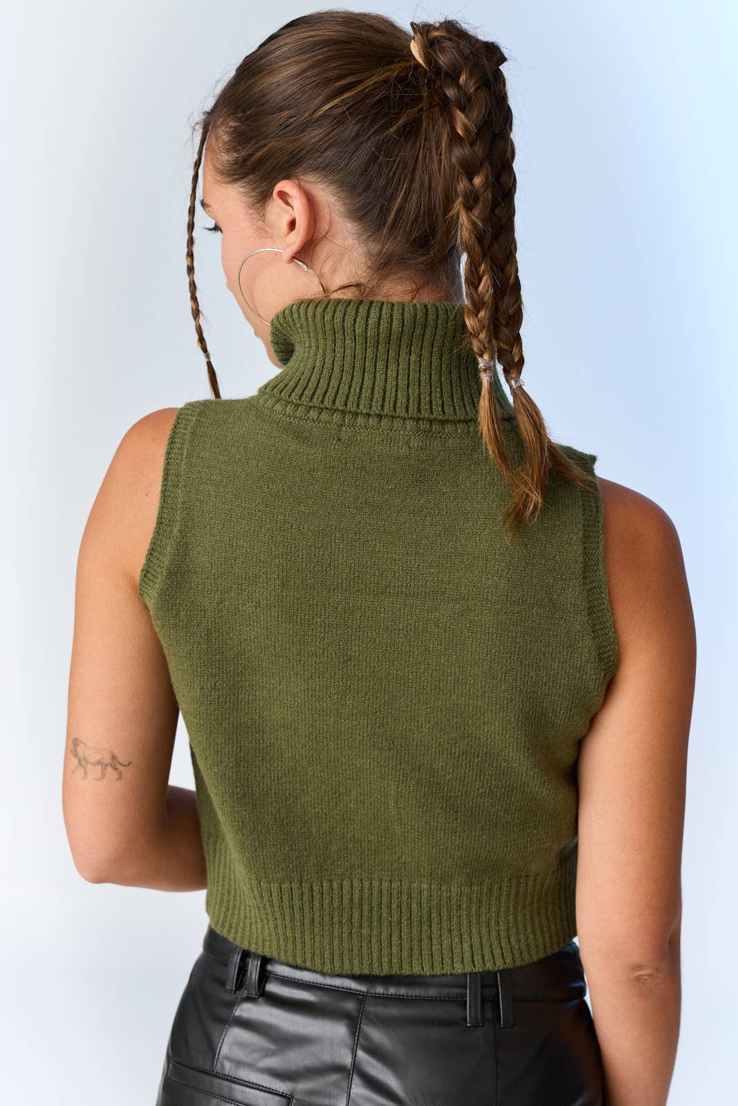Alice Turtle Neck Knit Top